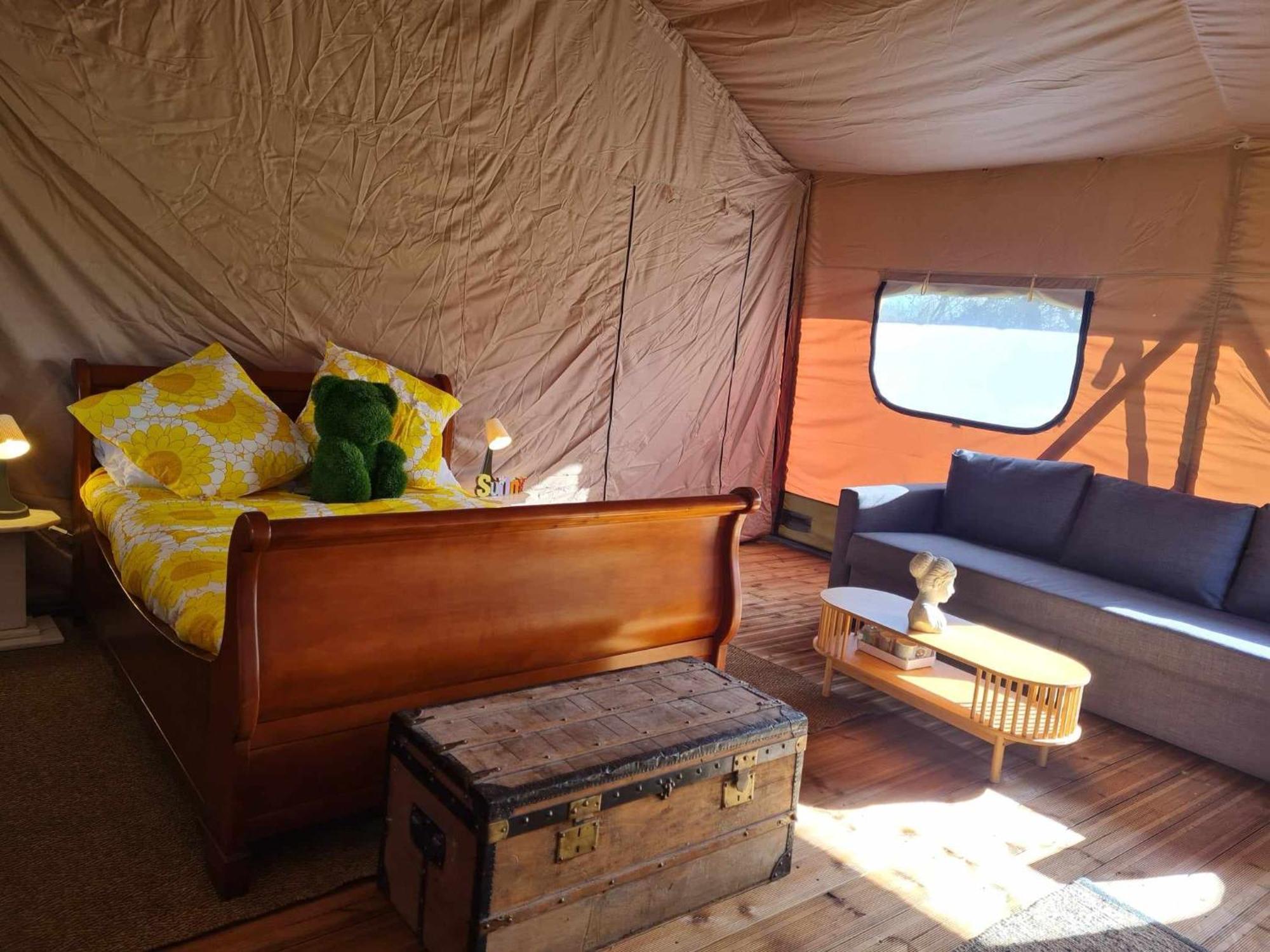 Camping De La Touche Ligueil Ngoại thất bức ảnh