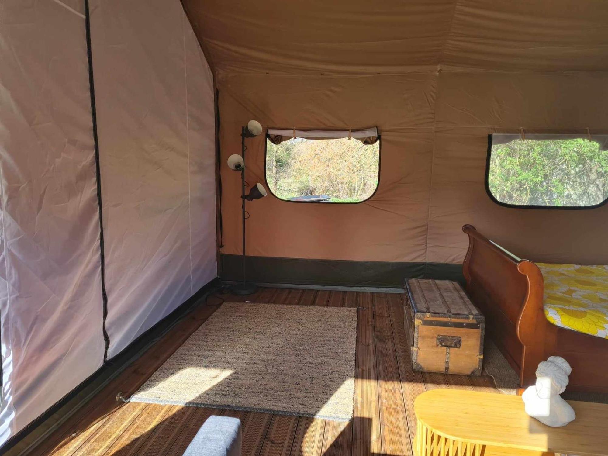 Camping De La Touche Ligueil Ngoại thất bức ảnh