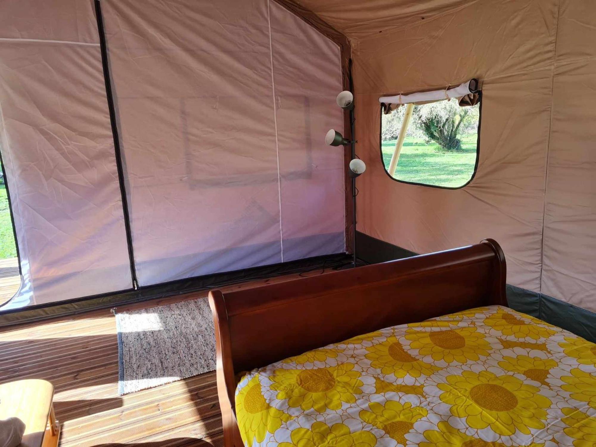 Camping De La Touche Ligueil Ngoại thất bức ảnh
