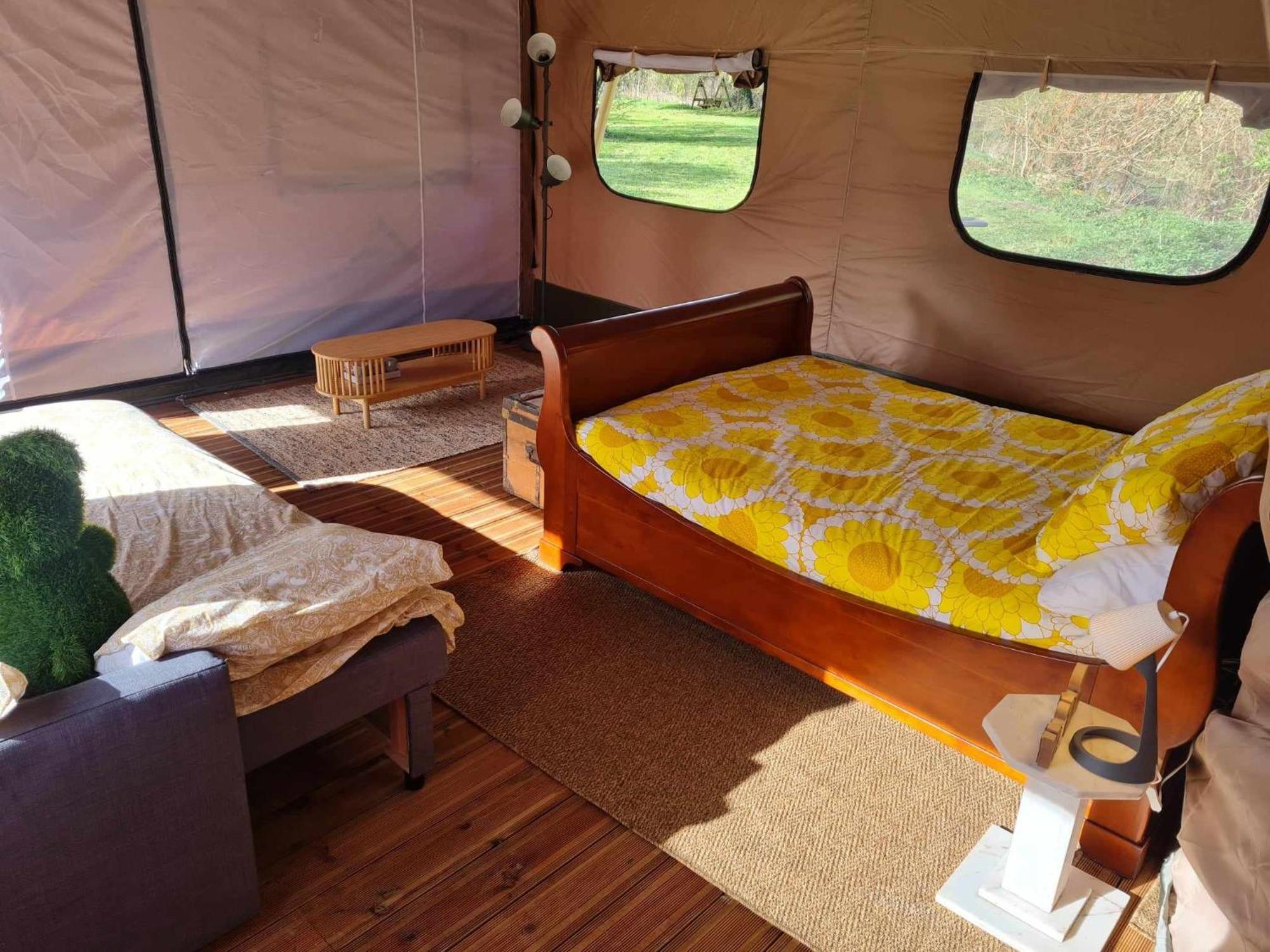 Camping De La Touche Ligueil Ngoại thất bức ảnh